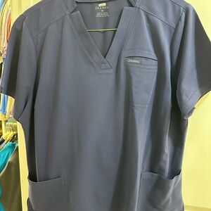 Jaanuu Notched V-Neck Scrub Set - NAVY